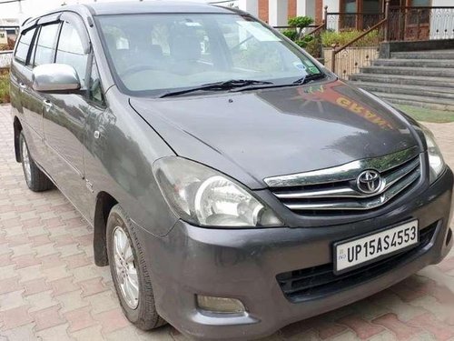 Used Toyota Innova 2011 MT for sale in Meerut 