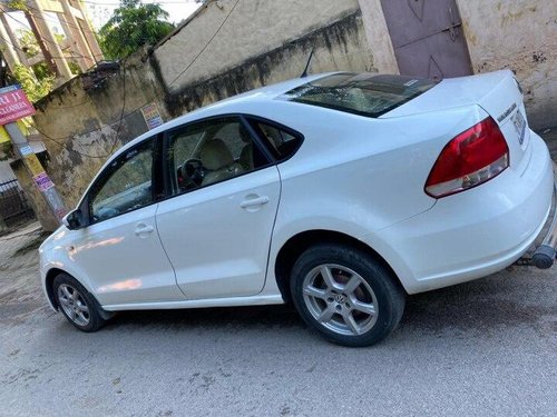 Used 2013 Volkswagen Vento 1.5 TDI Highline AT for sale in Ghaziabad 