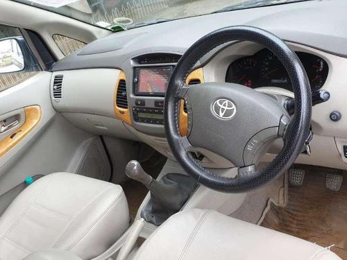 Used Toyota Innova 2011 MT for sale in Meerut 