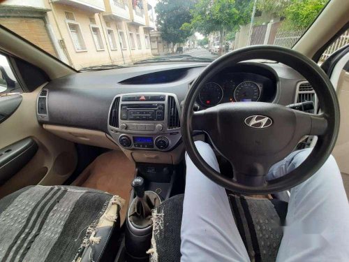 Hyundai i20 Asta 2012 MT for sale in Junagadh 