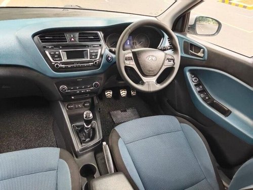 Hyundai i20 Active SX Dual Tone 2016 MT for sale in New Delhi