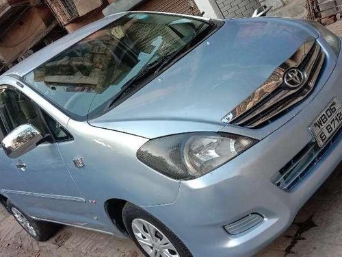 Toyota Innova 2.5 V 7 STR, 2009, MT for sale in Kolkata 