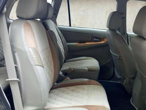 Used 2011 Toyota Innova MT for sale in Ahmedabad 