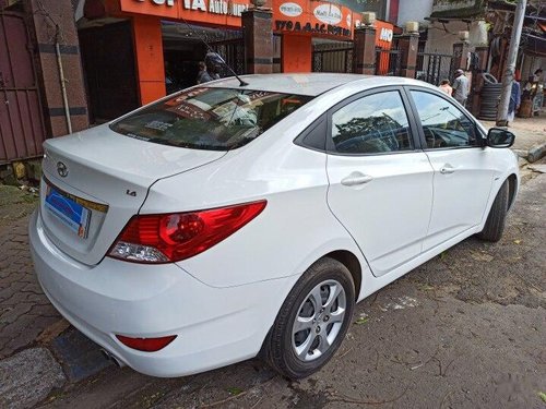 Used 2013 Hyundai Verna MT for sale in Kolkata 