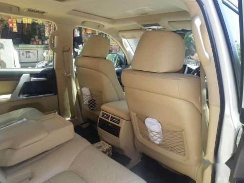 Used 2016 Toyota Land Cruiser Diesel AT for sale in Lucknow 