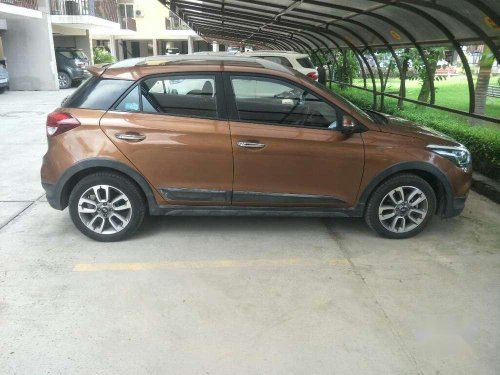 Hyundai i20 Active 1.4 SX 2015 MT for sale in Panchkula