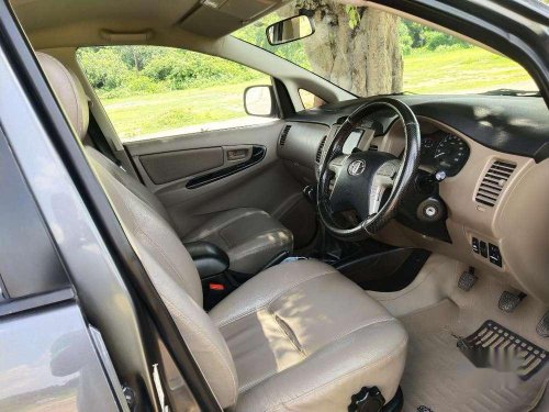 Used 2016 Toyota Innova MT for sale in Vadodara