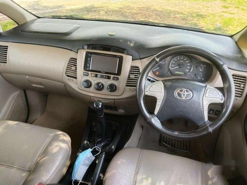 Used 2016 Toyota Innova MT for sale in Vadodara