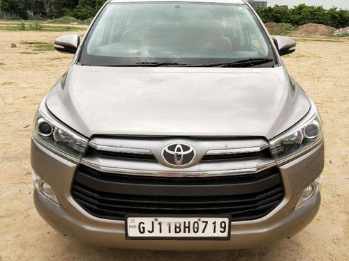 Toyota Innova Crysta 2016 MT for sale in Ahmedabad