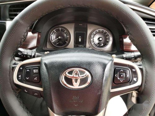 Toyota Innova Crysta 2016 MT for sale in Ahmedabad