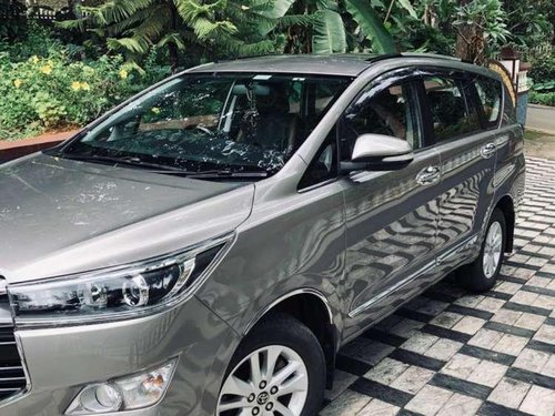 Toyota INNOVA CRYSTA 2.4 VX Manual 8S, 2016, Diesel MT in Kottayam