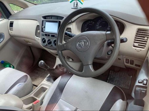 Used Toyota Innova 2007 MT for sale in Surat