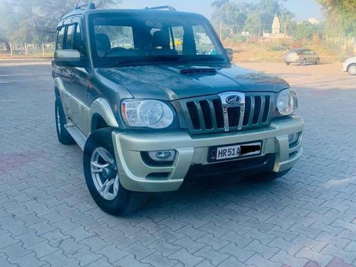 Used Mahindra Scorpio SLX 2.6 Turbo 8 Str 2010 MT for sale in Chandigarh