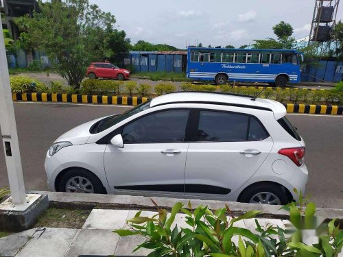 Used 2014 Hyundai Grand i10 Asta MT for sale in Kochi