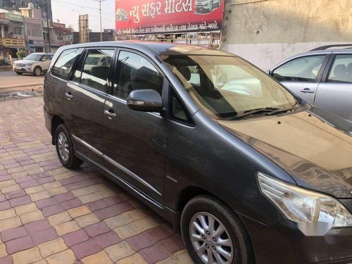 2014 Toyota Innova MT for sale in Anand