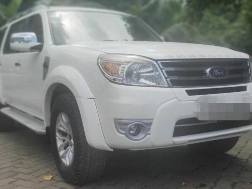 2014 Ford Endeavour  2.5L 4X2 MT for sale in Mumbai