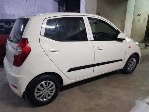 Used Hyundai i10 Sportz 2015 MT for sale in Lucknow