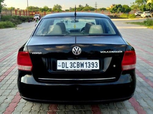 Volkswagen Vento Diesel Highline 2012 MT for sale in New Delhi