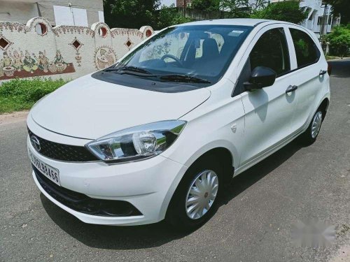 Tata Tiago 1.2 Revotron Xm, 2017, Petrol MT in Vadodara