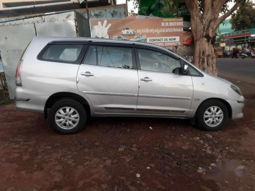 Toyota Innova 2.5 VX BS III 7 STR, 2011, Diesel MT in Vijayawada