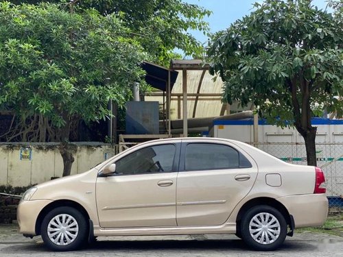 Toyota Etios Liva V 2011 MT for sale in Kolkata