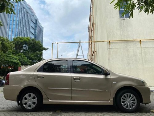 Toyota Etios Liva V 2011 MT for sale in Kolkata