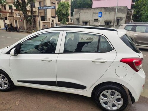 Hyundai i10 Sportz 2017 MT for sale in Ahmedabad