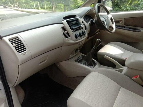 Used Toyota Innova 2014 MT for sale in Agra
