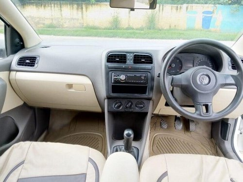 Volkswagen Vento 1.6 Trendline 2011 MT for sale in New Delhi