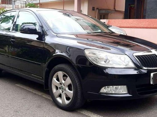 Skoda Laura Elegance 2.0 TDI CR Automatic, 2009, Diesel AT in Nagar