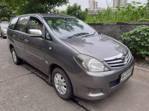 2011 Toyota Innova 2.5 V Diesel 8-seater MT in Mumbai