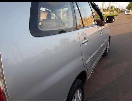 Toyota Innova 2.5 VX BS III 7 STR, 2011, Diesel MT in Vijayawada