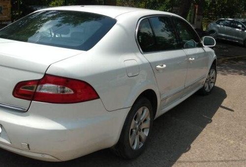 2011 Skoda Superb Elegance 2.0 TDI CR AT in New Delhi