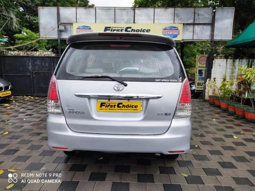 2010 Toyota Innova 2.5 G (Diesel) 7 Seater BS IV MT for sale in Surat