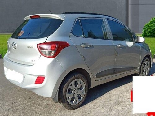 Hyundai i10 Sportz 2017 MT for sale in New Delhi