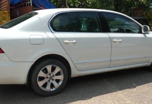 2011 Skoda Superb Elegance 2.0 TDI CR AT in New Delhi