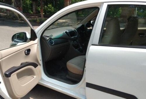 2012 Hyundai i10 Magna MT for sale in New Delhi