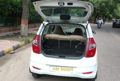 2012 Hyundai i10 Magna MT for sale in New Delhi