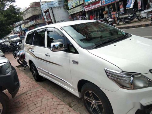 Toyota Innova 2.5 G 7 STR BS-IV, 2015, Diesel MT for sale in Patna