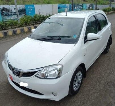 Toyota Etios Liva GD 2013 MT for sale in Nashik