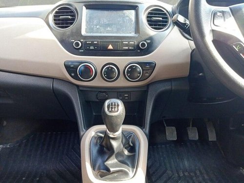 2017 Hyundai Grand i10 1.2 Kappa Sportz MT in New Delhi