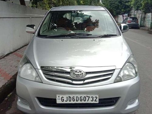 2009 Toyota Innova 2.0 GX 8 STR MT for sale in Surat