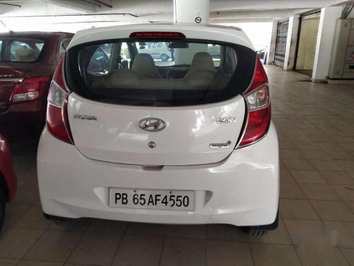 Hyundai Eon Magna 2015 MT for sale in Chandigarh 