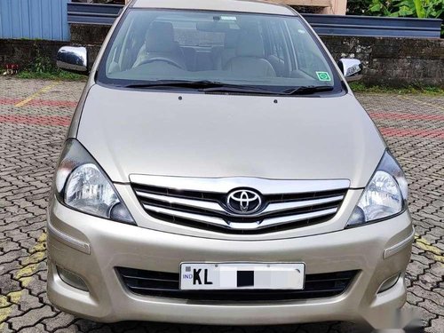 Used Toyota Innova 2011 MT for sale in Kochi 