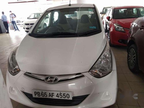 Hyundai Eon Magna 2015 MT for sale in Chandigarh 