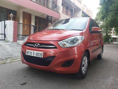 Hyundai i10 Magna 2011 MT for sale in Chandigarh 