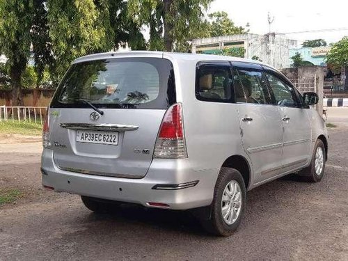 Toyota Innova 2.5 VX 7 STR BS-IV, 2011 MT for sale in Vijayawada 