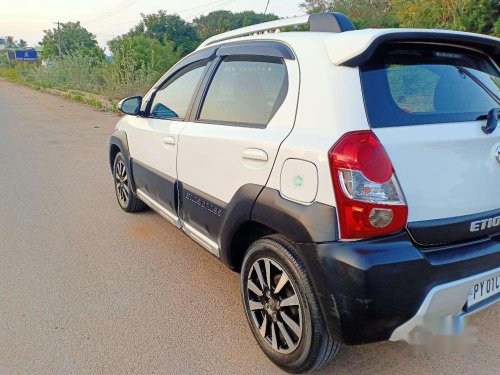 Used Toyota Etios Cross 1.4 GD, 2015 MT for sale in Pondicherry 