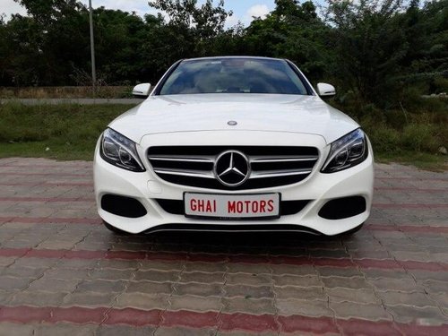 Used Mercedes Benz C-Class C 200 AVANTGARDE 2017 AT in New Delhi