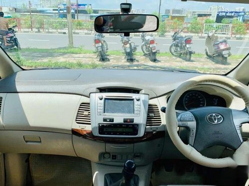 Used 2012 Toyota Innova MT for sale in Surat 